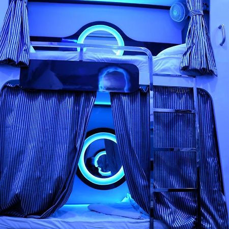 Ocean Dormitory Mumbai Dış mekan fotoğraf