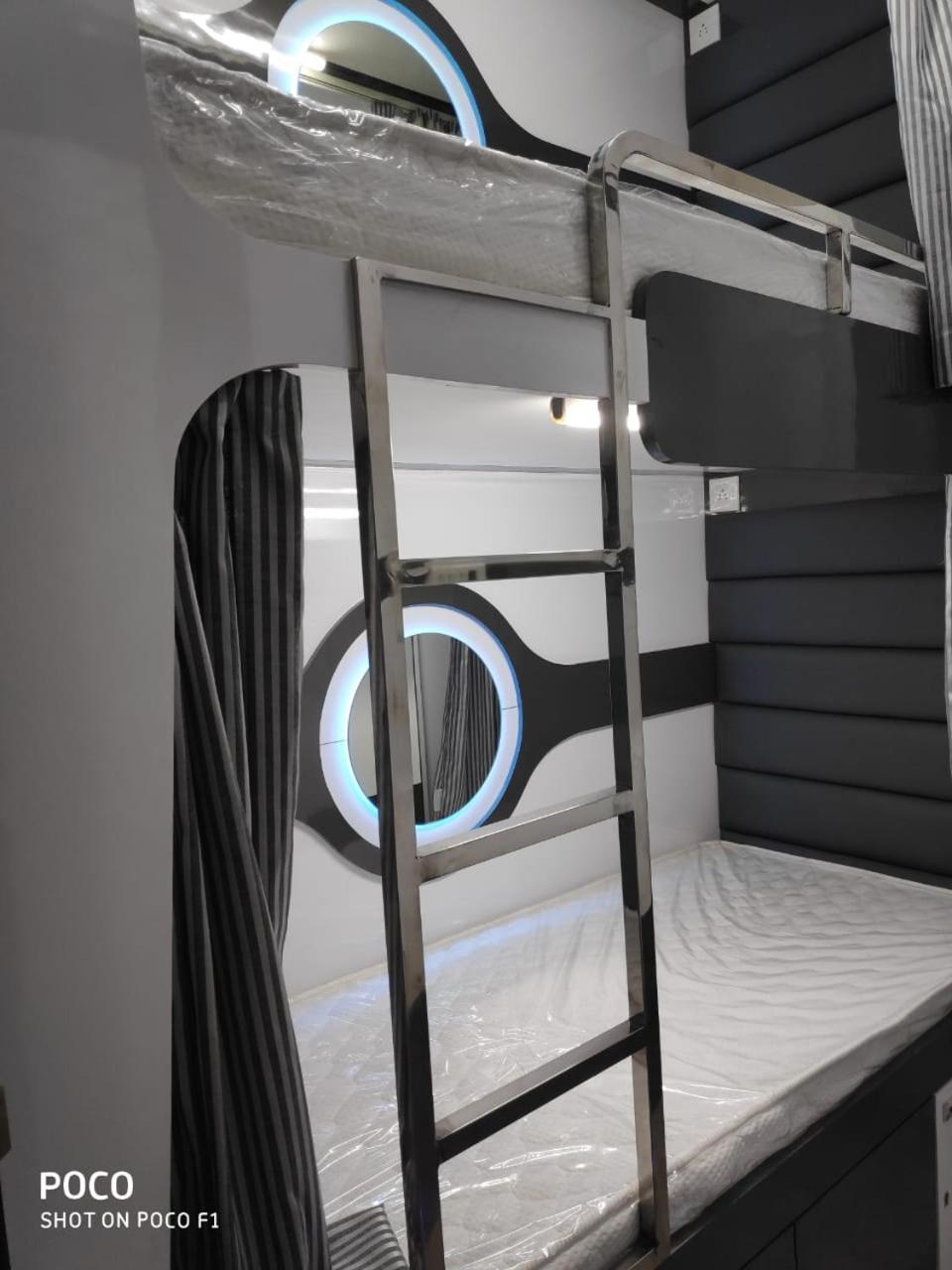 Ocean Dormitory Mumbai Dış mekan fotoğraf