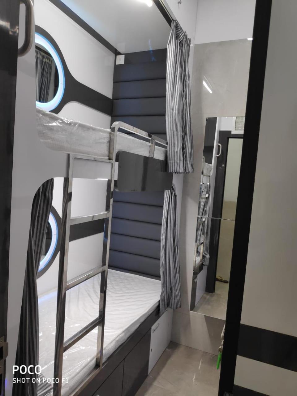 Ocean Dormitory Mumbai Dış mekan fotoğraf