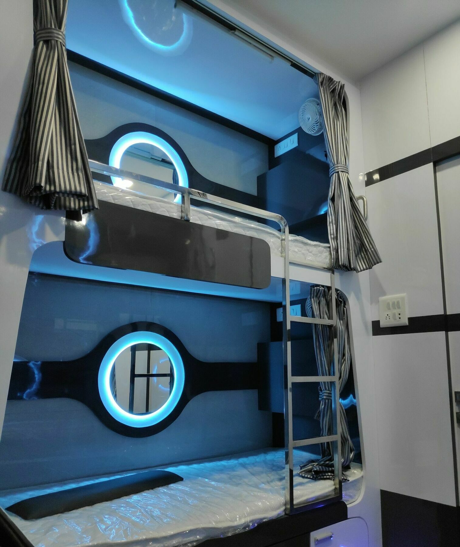 Ocean Dormitory Mumbai Dış mekan fotoğraf